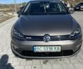 Серый Фольксваген e-Golf, объемом двигателя 0 л и пробегом 113 тыс. км за 8000 $, фото 1 на Automoto.ua
