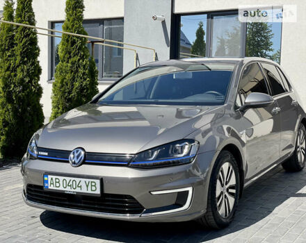 Серый Фольксваген e-Golf, объемом двигателя 0 л и пробегом 78 тыс. км за 13400 $, фото 2 на Automoto.ua