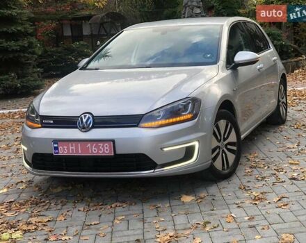 Серый Фольксваген e-Golf, объемом двигателя 0 л и пробегом 157 тыс. км за 8100 $, фото 2 на Automoto.ua