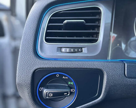 Сірий Фольксваген e-Golf, об'ємом двигуна 0 л та пробігом 161 тис. км за 8950 $, фото 62 на Automoto.ua