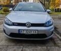 Серый Фольксваген e-Golf, объемом двигателя 0 л и пробегом 130 тыс. км за 8800 $, фото 1 на Automoto.ua