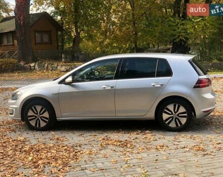 Серый Фольксваген e-Golf, объемом двигателя 0 л и пробегом 157 тыс. км за 8100 $, фото 5 на Automoto.ua