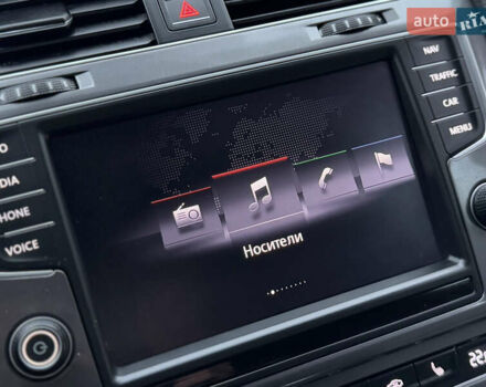Серый Фольксваген e-Golf, объемом двигателя 0 л и пробегом 76 тыс. км за 8500 $, фото 65 на Automoto.ua