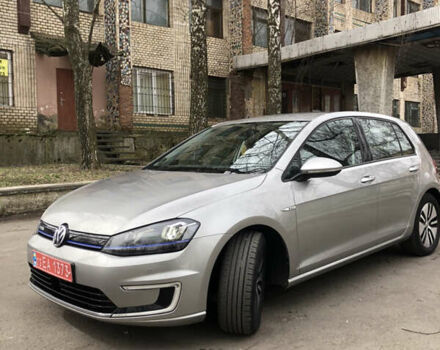 Сірий Фольксваген e-Golf, об'ємом двигуна 0 л та пробігом 82 тис. км за 10900 $, фото 5 на Automoto.ua