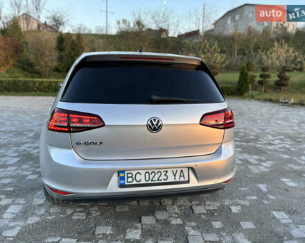 Сірий Фольксваген e-Golf, об'ємом двигуна 0 л та пробігом 161 тис. км за 8950 $, фото 14 на Automoto.ua