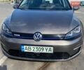 Серый Фольксваген e-Golf, объемом двигателя 0 л и пробегом 123 тыс. км за 9300 $, фото 1 на Automoto.ua