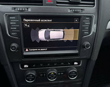 Серый Фольксваген e-Golf, объемом двигателя 0 л и пробегом 163 тыс. км за 8600 $, фото 11 на Automoto.ua