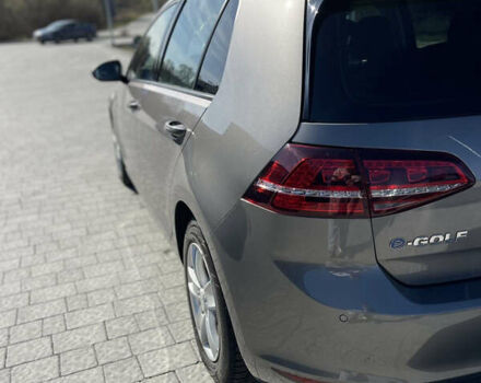 Серый Фольксваген e-Golf, объемом двигателя 0 л и пробегом 104 тыс. км за 9500 $, фото 7 на Automoto.ua