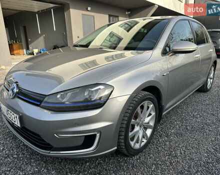 Серый Фольксваген e-Golf, объемом двигателя 0 л и пробегом 135 тыс. км за 8450 $, фото 5 на Automoto.ua