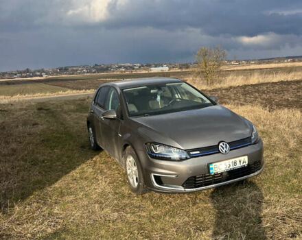 Серый Фольксваген e-Golf, объемом двигателя 0 л и пробегом 104 тыс. км за 9500 $, фото 3 на Automoto.ua