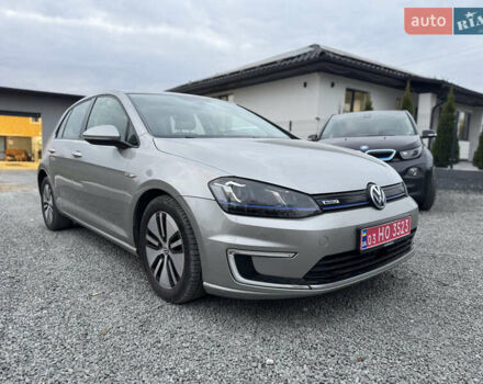 Серый Фольксваген e-Golf, объемом двигателя 0 л и пробегом 163 тыс. км за 8600 $, фото 4 на Automoto.ua