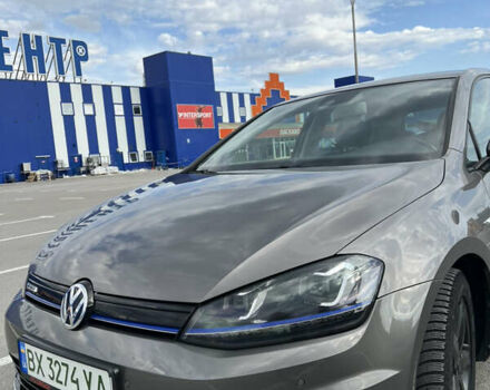 Серый Фольксваген e-Golf, объемом двигателя 0 л и пробегом 118 тыс. км за 7950 $, фото 3 на Automoto.ua