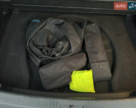 Серый Фольксваген e-Golf, объемом двигателя 0 л и пробегом 163 тыс. км за 8600 $, фото 17 на Automoto.ua