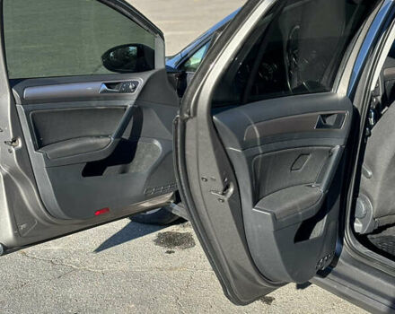 Сірий Фольксваген e-Golf, об'ємом двигуна 0 л та пробігом 122 тис. км за 8500 $, фото 24 на Automoto.ua