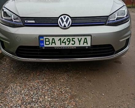 Серый Фольксваген e-Golf, объемом двигателя 0 л и пробегом 130 тыс. км за 9600 $, фото 1 на Automoto.ua
