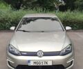 Серый Фольксваген e-Golf, объемом двигателя 0 л и пробегом 179 тыс. км за 8000 $, фото 2 на Automoto.ua