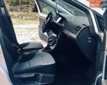 Серый Фольксваген e-Golf, объемом двигателя 0 л и пробегом 157 тыс. км за 8100 $, фото 43 на Automoto.ua