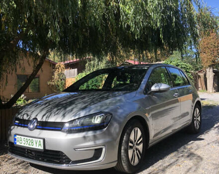 Серый Фольксваген e-Golf, объемом двигателя 0 л и пробегом 82 тыс. км за 9300 $, фото 5 на Automoto.ua