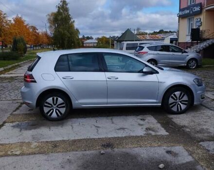Серый Фольксваген e-Golf, объемом двигателя 0 л и пробегом 130 тыс. км за 8800 $, фото 5 на Automoto.ua