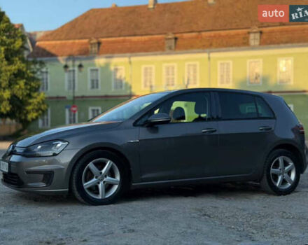Серый Фольксваген e-Golf, объемом двигателя 0 л и пробегом 210 тыс. км за 7800 $, фото 1 на Automoto.ua