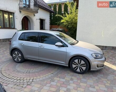 Серый Фольксваген e-Golf, объемом двигателя 0 л и пробегом 189 тыс. км за 6900 $, фото 1 на Automoto.ua