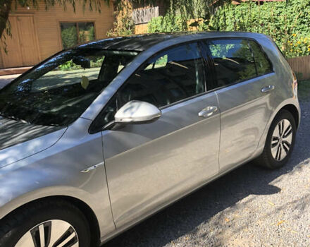 Серый Фольксваген e-Golf, объемом двигателя 0 л и пробегом 82 тыс. км за 9300 $, фото 7 на Automoto.ua