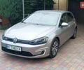 Серый Фольксваген e-Golf, объемом двигателя 0 л и пробегом 116 тыс. км за 9300 $, фото 1 на Automoto.ua