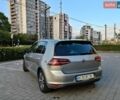 Серый Фольксваген e-Golf, объемом двигателя 0 л и пробегом 98 тыс. км за 8000 $, фото 2 на Automoto.ua