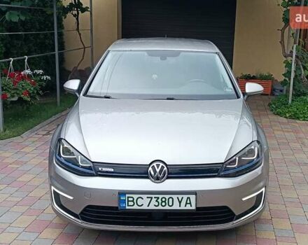 Серый Фольксваген e-Golf, объемом двигателя 0 л и пробегом 116 тыс. км за 9300 $, фото 2 на Automoto.ua