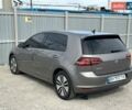 Серый Фольксваген e-Golf, объемом двигателя 0 л и пробегом 136 тыс. км за 8000 $, фото 5 на Automoto.ua