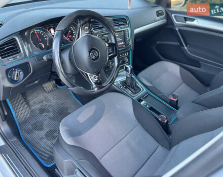 Сірий Фольксваген e-Golf, об'ємом двигуна 0 л та пробігом 161 тис. км за 8950 $, фото 30 на Automoto.ua