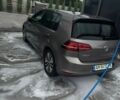 Серый Фольксваген e-Golf, объемом двигателя 0 л и пробегом 180 тыс. км за 7900 $, фото 2 на Automoto.ua
