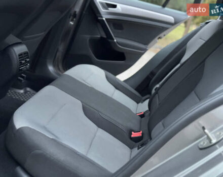 Серый Фольксваген e-Golf, объемом двигателя 0 л и пробегом 76 тыс. км за 8500 $, фото 54 на Automoto.ua
