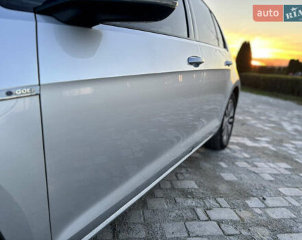 Серый Фольксваген e-Golf, объемом двигателя 0 л и пробегом 162 тыс. км за 8499 $, фото 23 на Automoto.ua