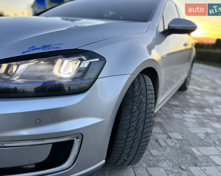 Сірий Фольксваген e-Golf, об'ємом двигуна 0 л та пробігом 161 тис. км за 8950 $, фото 25 на Automoto.ua
