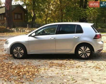 Серый Фольксваген e-Golf, объемом двигателя 0 л и пробегом 157 тыс. км за 7800 $, фото 6 на Automoto.ua