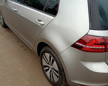Сірий Фольксваген e-Golf, об'ємом двигуна 0 л та пробігом 130 тис. км за 9100 $, фото 5 на Automoto.ua