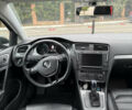 Серый Фольксваген e-Golf, объемом двигателя 0 л и пробегом 92 тыс. км за 13000 $, фото 27 на Automoto.ua