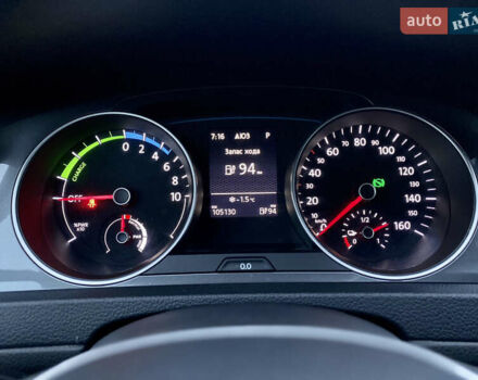 Сірий Фольксваген e-Golf, об'ємом двигуна 0 л та пробігом 105 тис. км за 7800 $, фото 31 на Automoto.ua