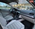 Сірий Фольксваген e-Golf, об'ємом двигуна 0 л та пробігом 96 тис. км за 10500 $, фото 16 на Automoto.ua