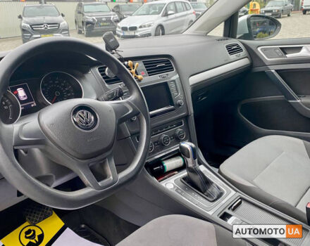 Серый Фольксваген e-Golf, объемом двигателя 24 л и пробегом 97 тыс. км за 14500 $, фото 10 на Automoto.ua