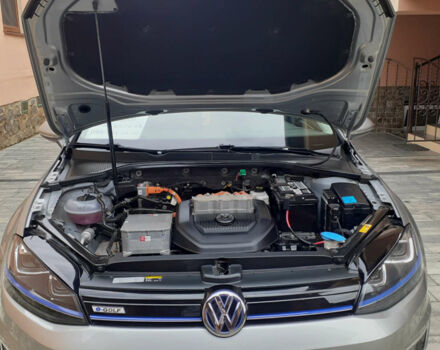 Сірий Фольксваген e-Golf, об'ємом двигуна 0 л та пробігом 133 тис. км за 9499 $, фото 15 на Automoto.ua