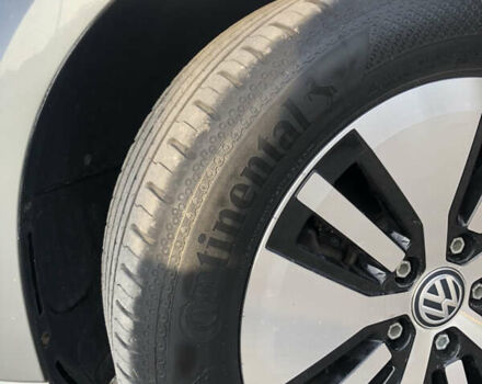 Серый Фольксваген e-Golf, объемом двигателя 0 л и пробегом 82 тыс. км за 9300 $, фото 45 на Automoto.ua