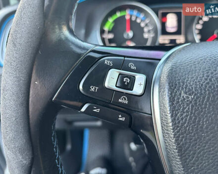Сірий Фольксваген e-Golf, об'ємом двигуна 0 л та пробігом 162 тис. км за 8299 $, фото 90 на Automoto.ua