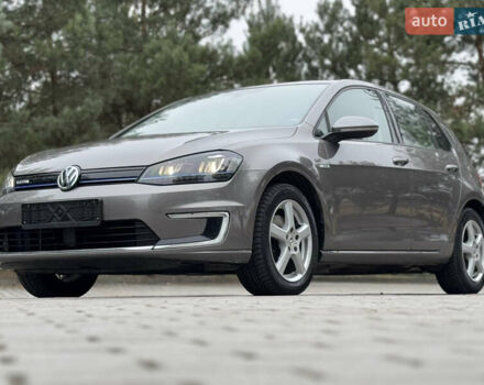 Серый Фольксваген e-Golf, объемом двигателя 0 л и пробегом 76 тыс. км за 8500 $, фото 18 на Automoto.ua