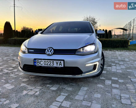 Сірий Фольксваген e-Golf, об'ємом двигуна 0 л та пробігом 161 тис. км за 8950 $, фото 10 на Automoto.ua