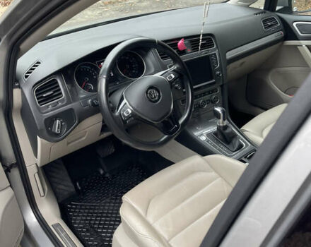 Серый Фольксваген e-Golf, объемом двигателя 0 л и пробегом 93 тыс. км за 9600 $, фото 8 на Automoto.ua