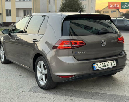 Сірий Фольксваген e-Golf, об'ємом двигуна 0 л та пробігом 106 тис. км за 10000 $, фото 17 на Automoto.ua