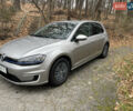 Серый Фольксваген e-Golf, объемом двигателя 0 л и пробегом 93 тыс. км за 9600 $, фото 1 на Automoto.ua