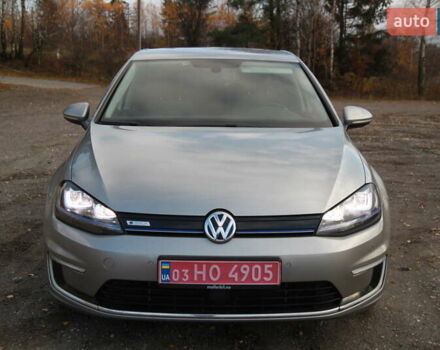 Серый Фольксваген e-Golf, объемом двигателя 0 л и пробегом 162 тыс. км за 8499 $, фото 53 на Automoto.ua